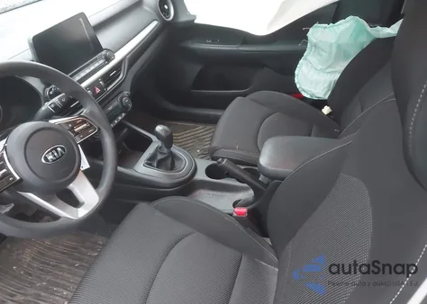 2019 Kia Forte Fe z USA, uszkodzony, nr VIN 3KPF24AD7KE097804